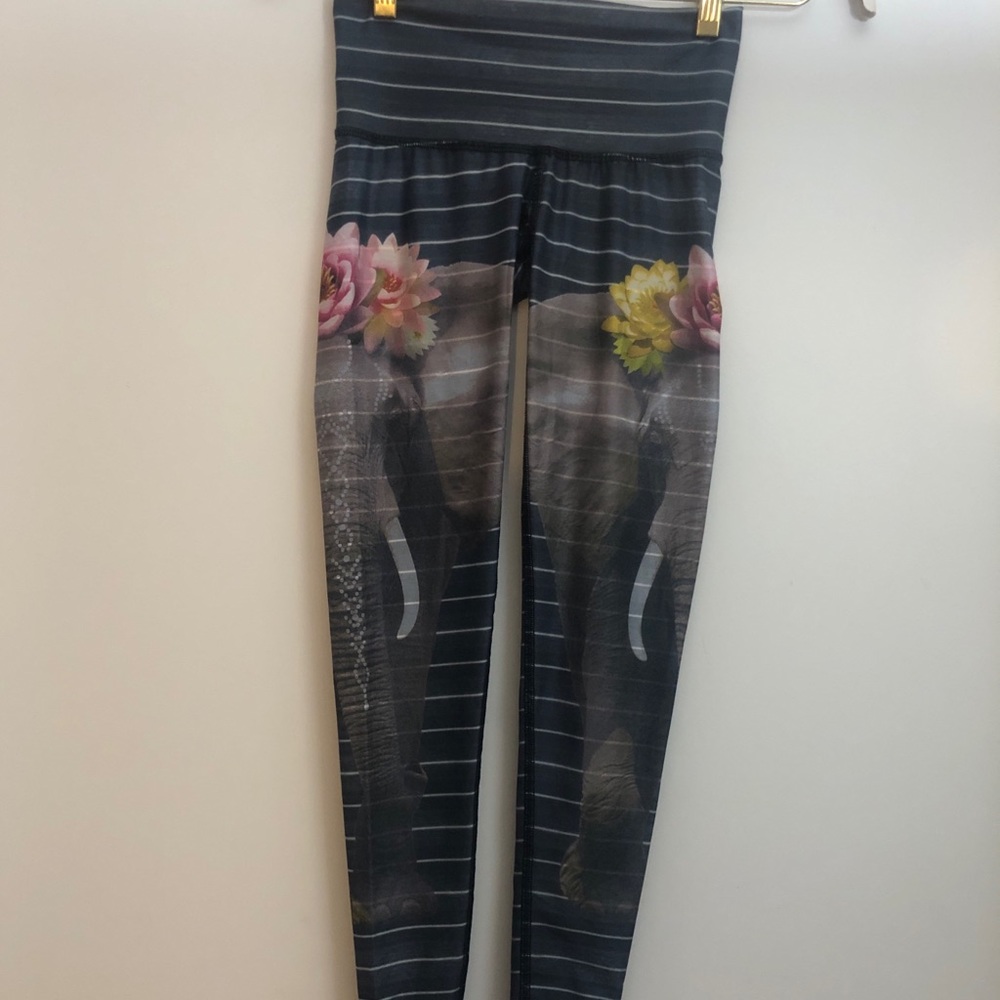 Teeki Love the Elephant Leggings